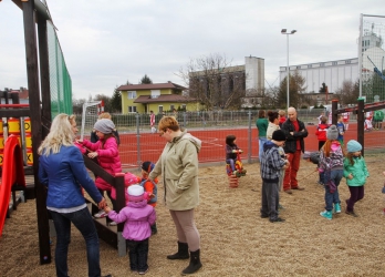 Otwarcie plac zabaw i boisko 22.03.2014