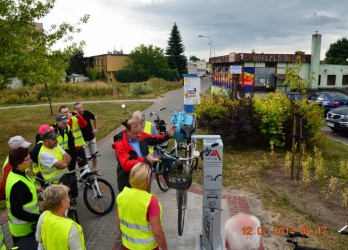Pierwsza w mieście samoobsługowa stacja naprawy rowerów
