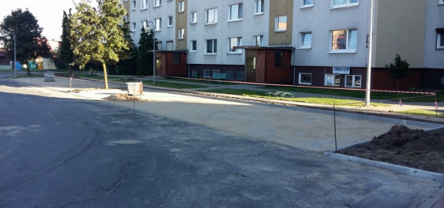 Powstały nowe miejsca parkingowe na Os. Wojska Polskiego