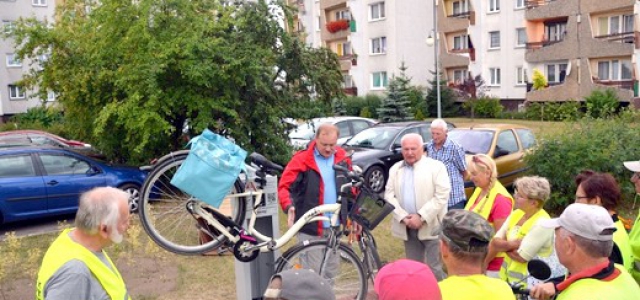 Samoobsługowa stacja naprawy rowerów 